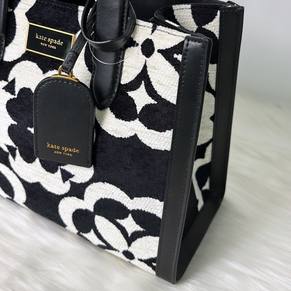 NWT💃Kate Spade Spade Flower Monogram Manhattan Chenille Small Tote Purse - Picture 8 of 12